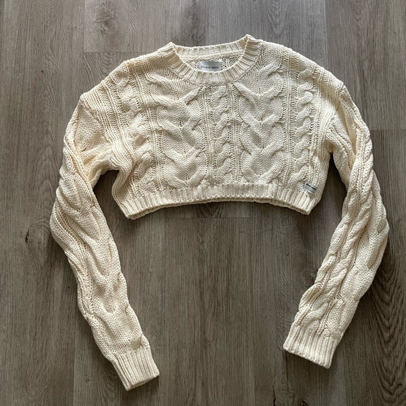 abrand tan cream cable knit cropped crew neck fall winter sweater